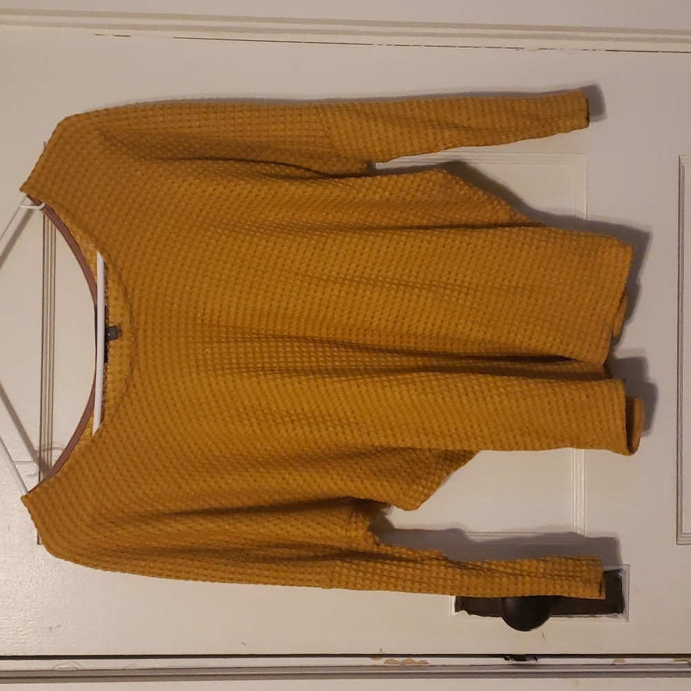 S Gyft Waffle-Knit Blouse in Mustard.
